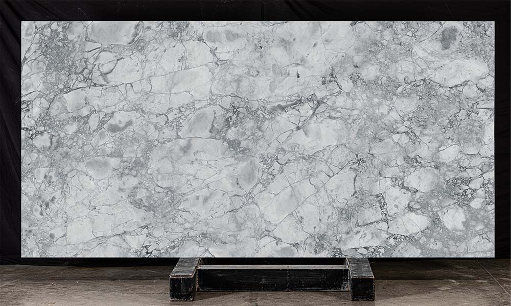 Realistic Carrara Engineered Stone Slab